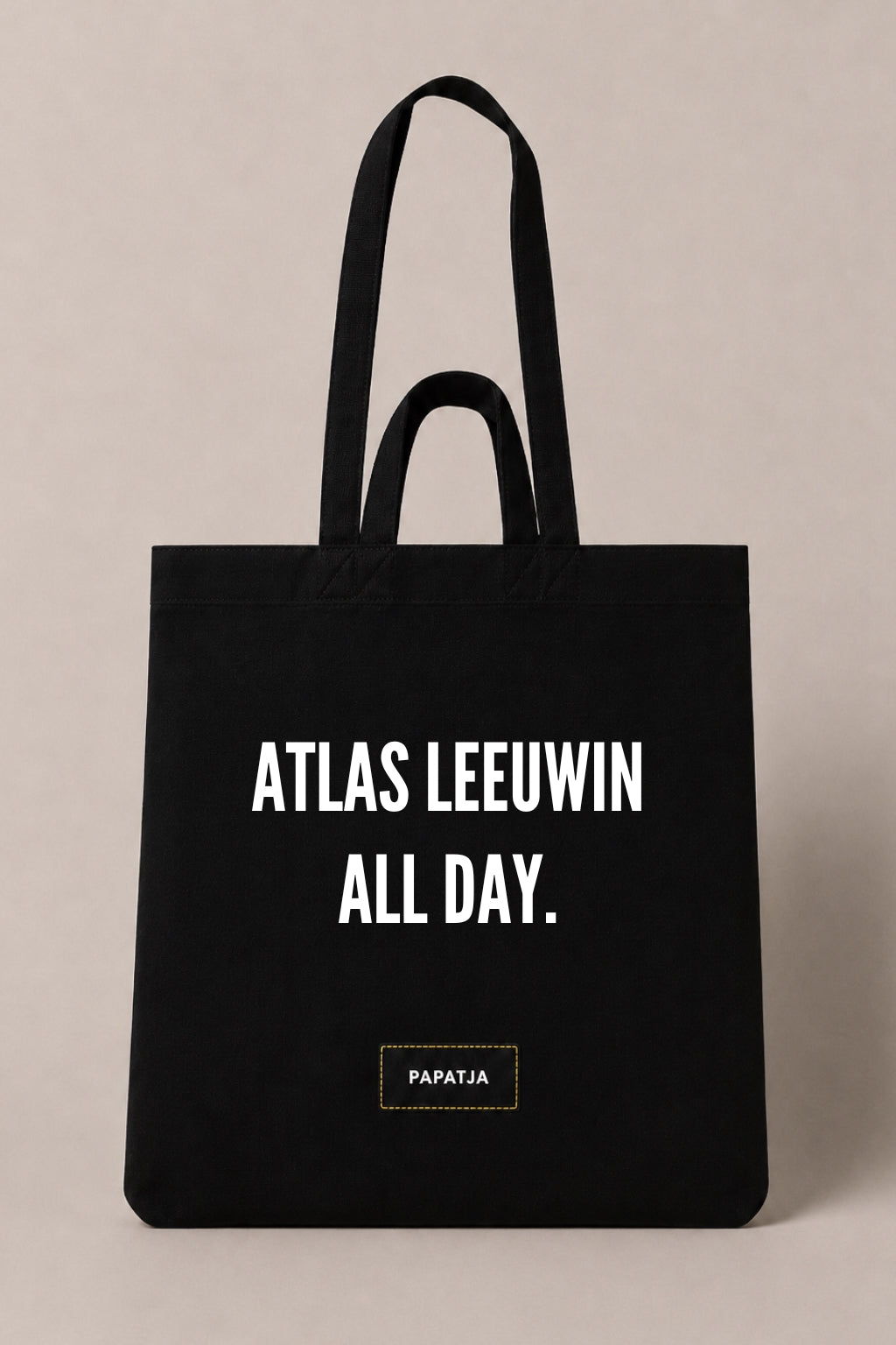 Zwarte katoenen PAPATJA tas met de tekst Atlas Leeuwin all day, voor Marokko fans en trotse Atlas Leeuwinnen.